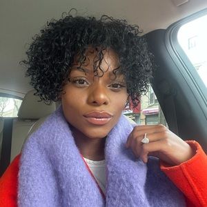 Meet your Posher, Destinee